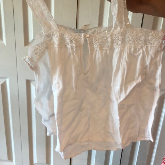 Cute lightweight aerie tank top never worn - Picture 3 of 3